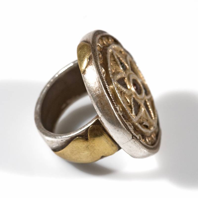 Anello-afghano-argento-dorato-conterie