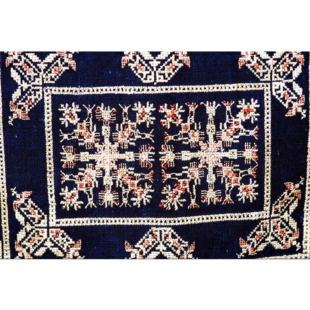 baby-carrier-miao-con-ricamo-seta