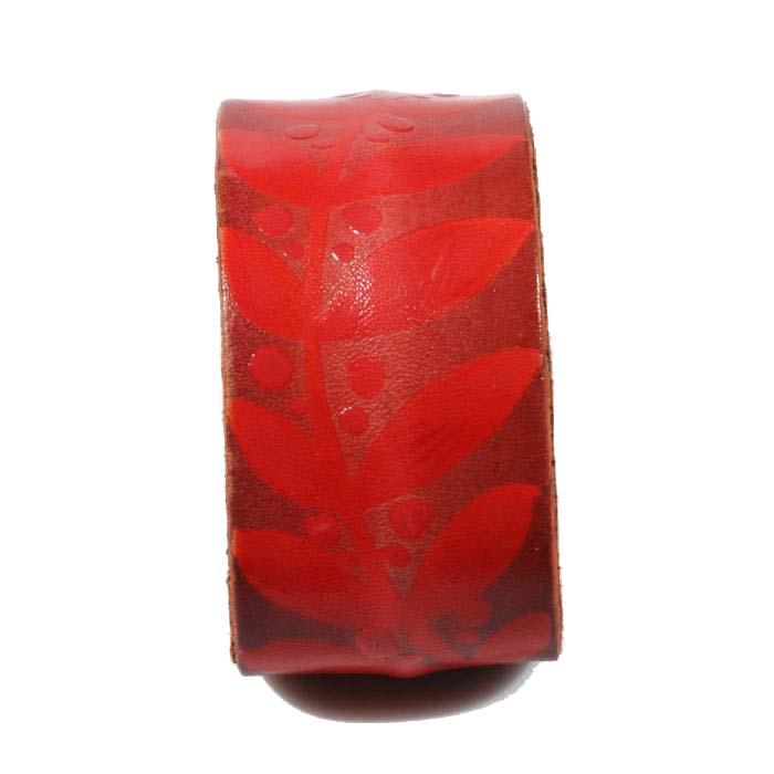 bracciale-in-cuoio-dipinto-a-mano-rosso