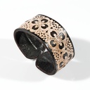 bracciale-in-cuoio-inciso-fiori-nero