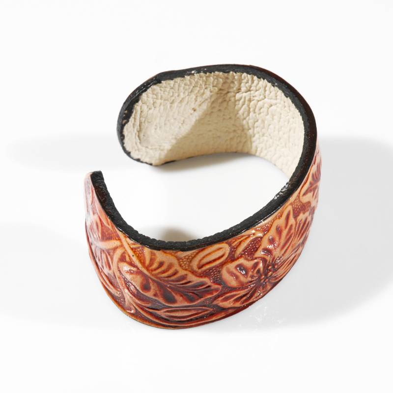 bracciale-in-cuoio-inciso-foglie