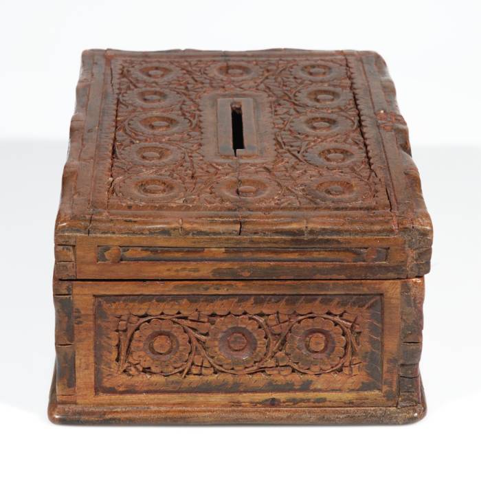 cofanetto-portamonete-afghano-in-legno-intarsiato