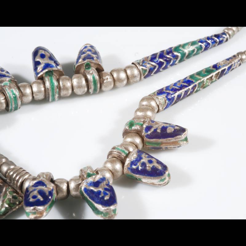 collana-in-argento-e-smalti