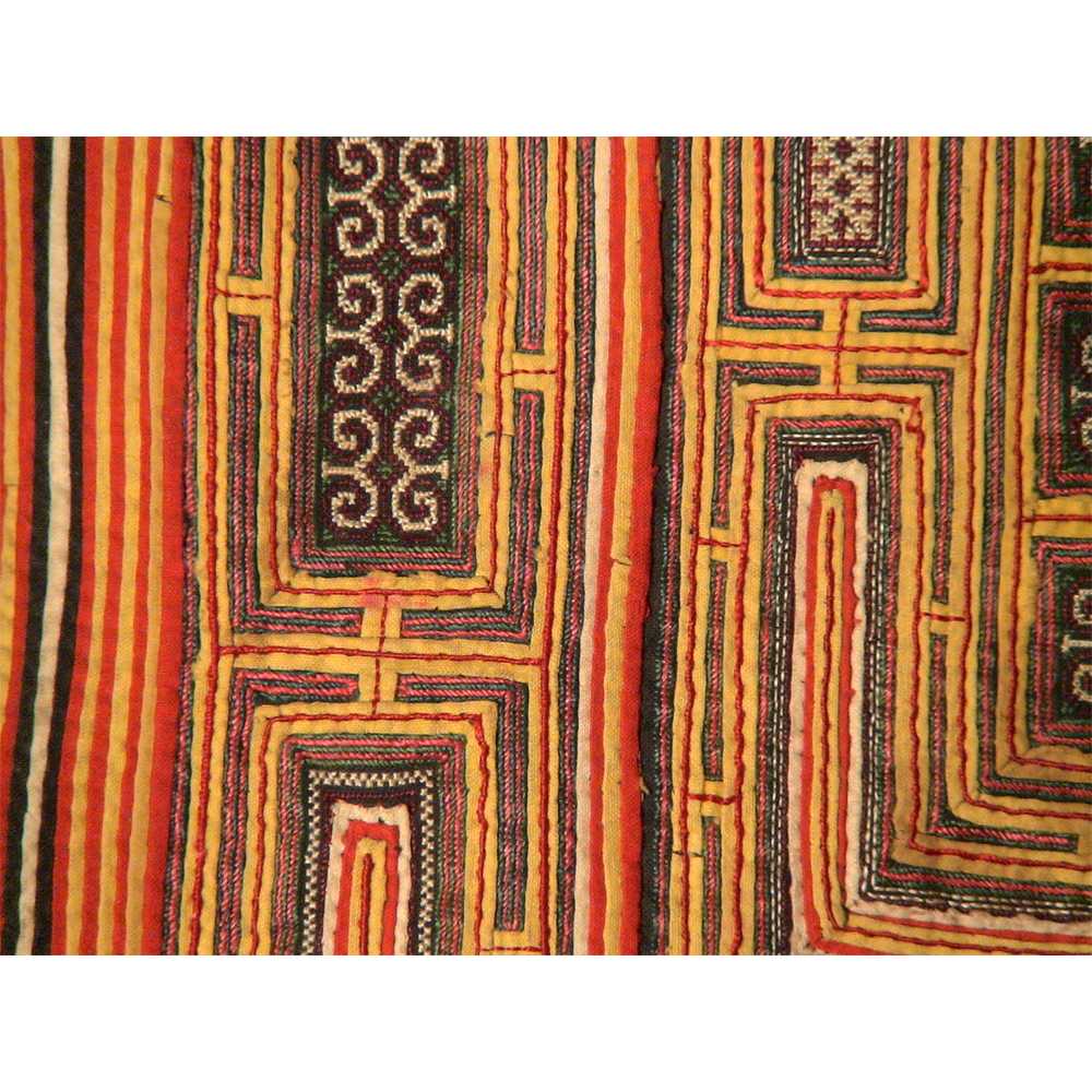 miao-parte-di-costume-tradizionale