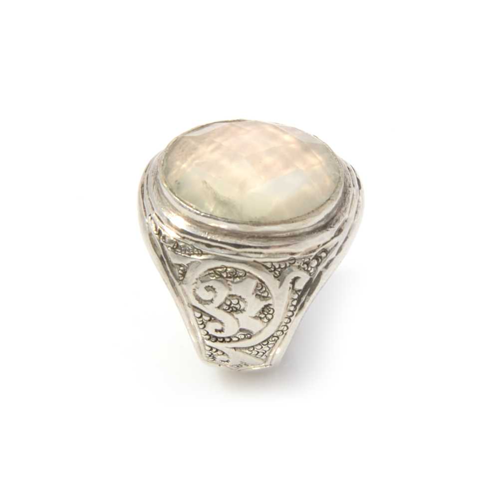 anello-persiano-in-argento-con-labradorite-bianca