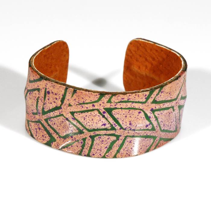 Bracciale in cuoio dipinto a mano verde