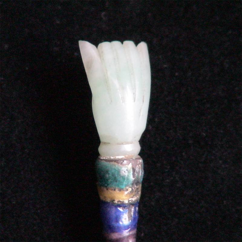 Fermacapelli in argento smaltato e giada