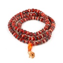 Mala in osso di yack dipinto