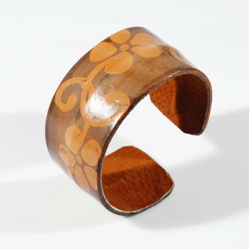 [EL_000347A] Bracciale in cuoio dipinto a mano con fiori arancio